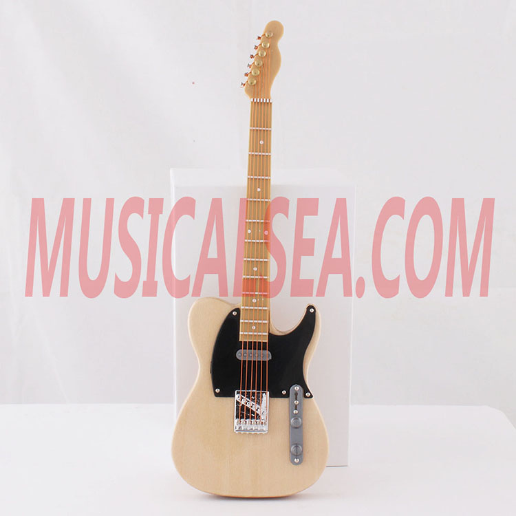 Unique mini guitar toy christmas tree ornamen
